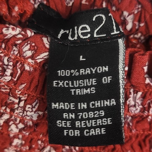 Rue 21 Women's Large Off-Shoulder Red Floral Stretchy Boho Blouse - Picture 5 of 6